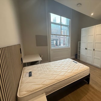 Platinum Room - Image 11